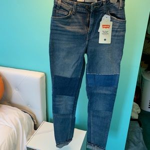 Brand New Levi’s Vintage High Rise Skinny